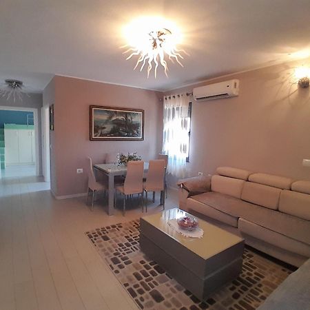 Cufaj Apartaments Shkodra Экстерьер фото